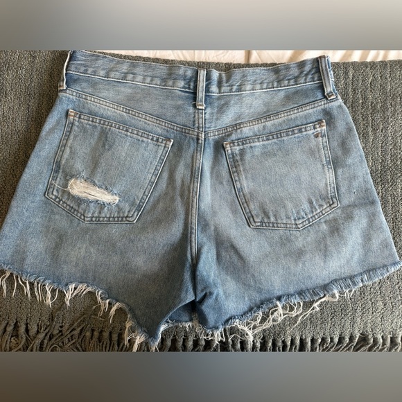Madewell Relaxed Mid-Length Denim Shorts: Ripped Edition - Picture 7 of 8